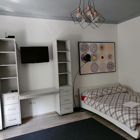 Merey Apartment Сегед Екстериор снимка
