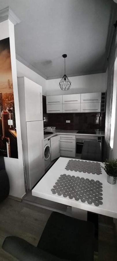 Merey Apartment Сегед Екстериор снимка