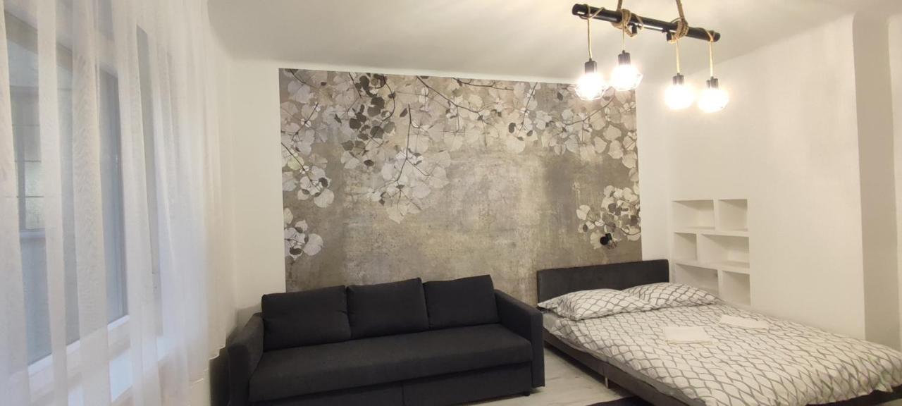 Merey Apartment Сегед Екстериор снимка