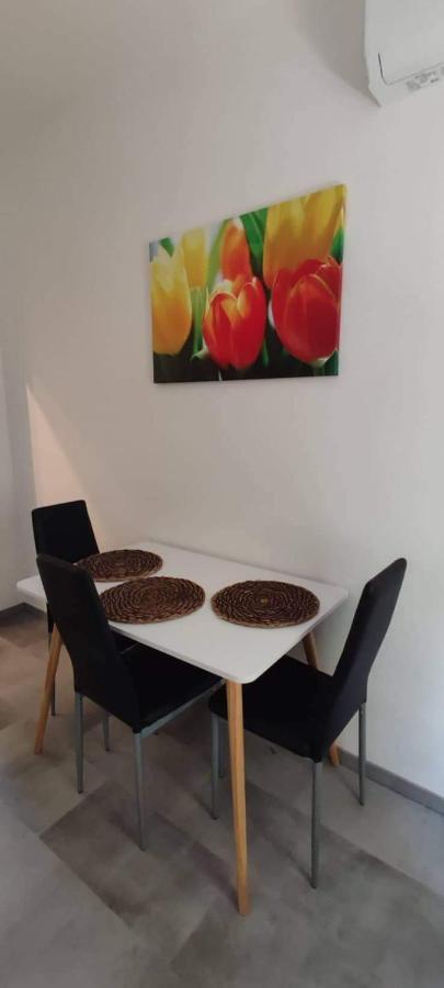 Merey Apartment Сегед Екстериор снимка